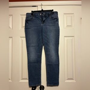 Old Navy Original Mid Rise size 12